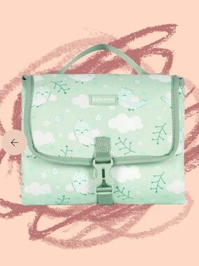 BABBLEROO Portable Diaper Changing Pad Mat NEW Green Birdy